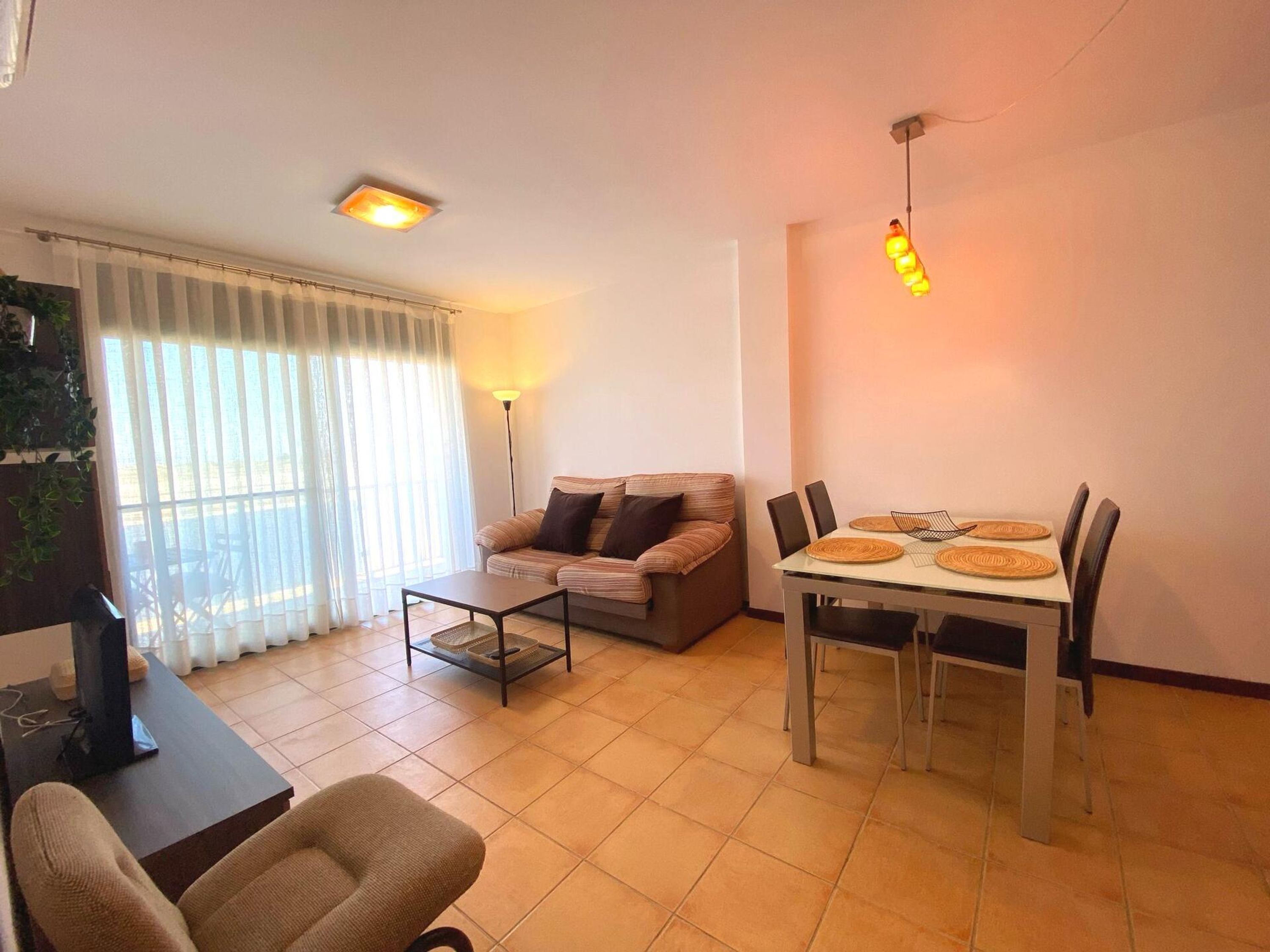 2 عدّة غرف نوم