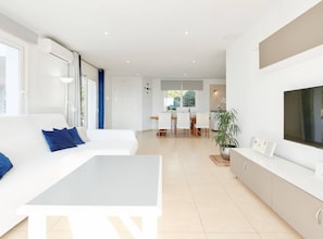 Casa, para fumadores | 3 habitaciones