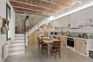 House | 3 bedrooms, Internet