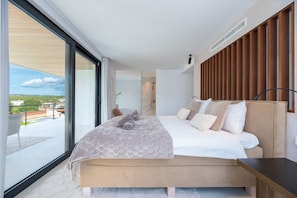 House | 5 bedrooms - Can Palau in Santa Eul ria des Riu (Santa Eulalia del Rio)
