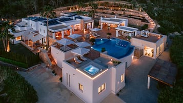 Casa | 6 dormitorios