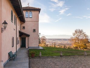 Villa | 5 bedrooms - Villa Fogliacchi in Fogliacchi (La Morra)