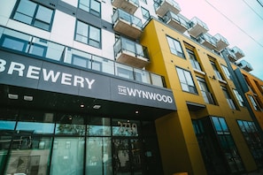 2 عدّة غرف نوم