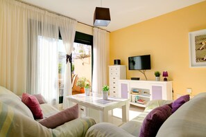 Apartment | 2 bedrooms - Apartamento Cala Bajo Solset (Nerja)
