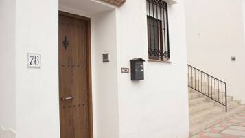 Apartamento | 3 dormitorios y Internet