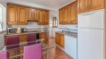 Apartamento | 3 dormitorios y Internet