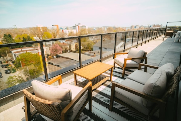 Apartment | 2 bedrooms - 703 (Halifax)