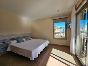 3 bedrooms