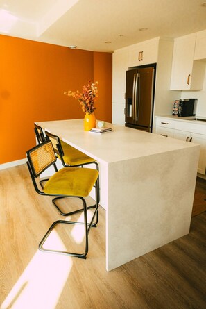 Apartment | 1 bedroom - Ph-2e (Halifax)