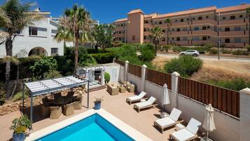 Villa | 6 bedrooms, Internet