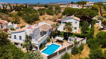 House | 6 bedrooms