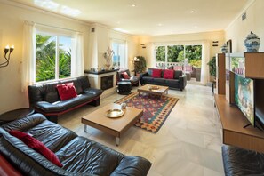 Villa | 6 soverom og internett