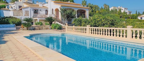 Villa | 4 dormitorios