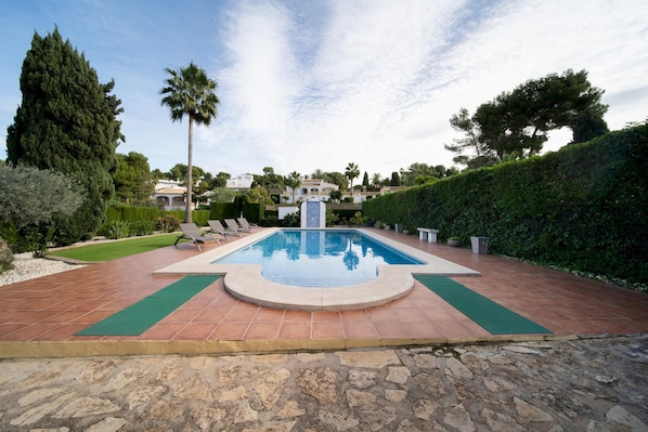 Villa