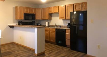 2 Bedroom Apartment Next To Rivian