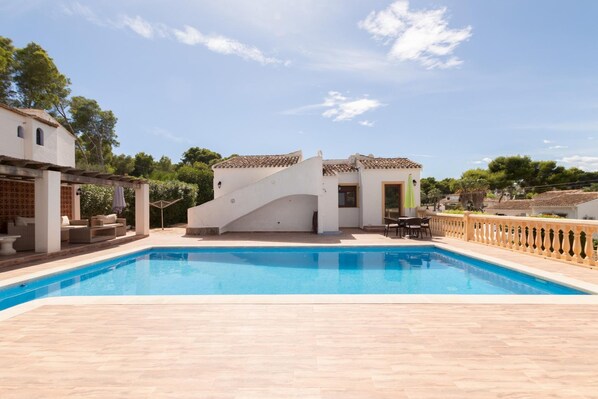 4 bedrooms - Villa Nichola in Javea (Javea)