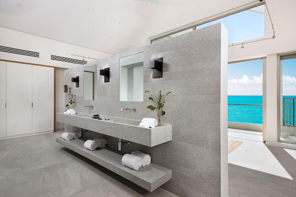 Villa, Accessible