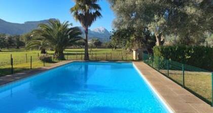 Vall de March Finca Farmhouses by Vida Villas