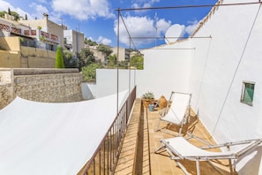 4 bedrooms