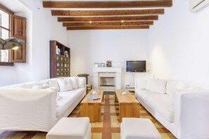 4 bedrooms