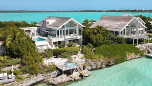 House, Accessible - La Mer Villa West Luxury Oceanfront on Sapodilla Bay (Providenciales)