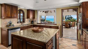 3 bedrooms, Internet