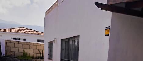 House, Smoking | 3 bedrooms