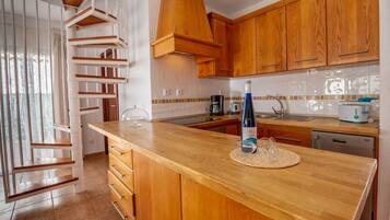 House, Smoking | 3 bedrooms