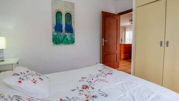 House, Smoking | 3 bedrooms