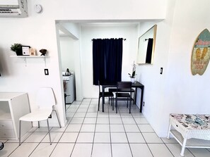 Apartment - Southwinds 6 for 3 Just Steps From the Beach (Hollywood)