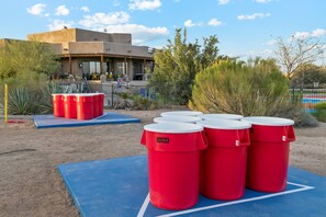 Talo | 6 makuuhuonetta