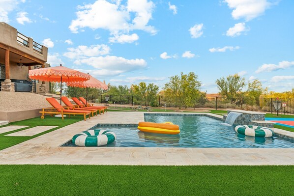 Talo | 6 makuuhuonetta