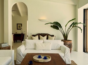 Villa | 3 bedrooms, Internet