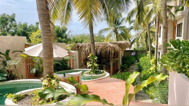 Unclassified image, 1 of 30, button - Zicatela Apt With Private Rooftop Ocean View -15 (Santa María Colotepec)