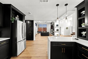 Exterior - Misha: 6443 Redpine Road, Dallas (Dallas)