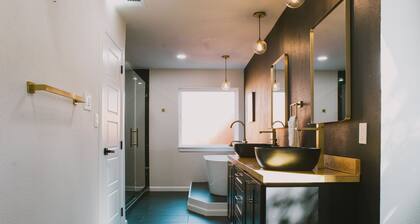 Misha: 6443 Redpine Road, Dallas