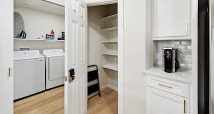 Misha: 434 Marilu Street, Richardson
