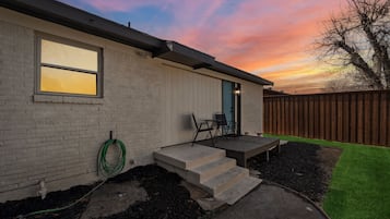 4 bedrooms