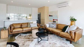 House | 2 bilik tidur 