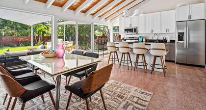 Pool Spacious Backyard Delray Beach Home