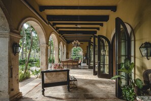 Villa | 11 bedrooms - Hacienda Palancar Sian Ka an Luxe 11br (Tulum)