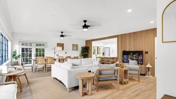 Nhà | 4 phòng ngủ