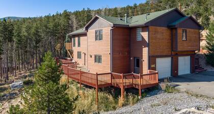 5 Bedroom Whole Home With Mountain Views