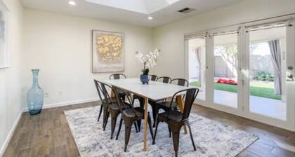 1710 N Sunset Pool 5 Beds Parking Wifi Full Patio Foosball