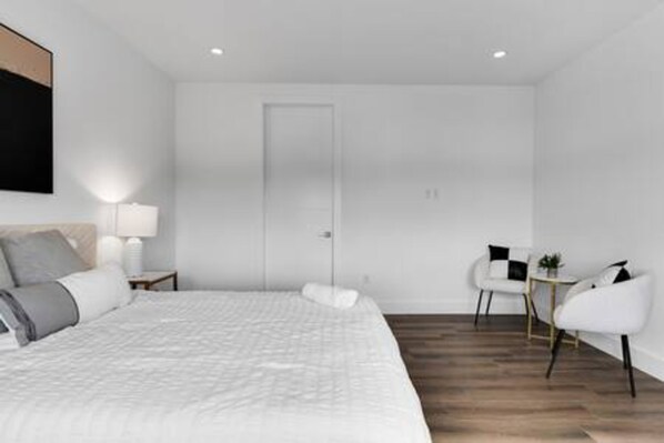 4 bedrooms