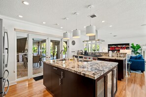 4 bedrooms