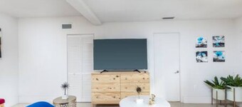 1720 Wa Kee 1B 4 Queen Beds Sleep 8 Pool Parking Wi-fi Patio