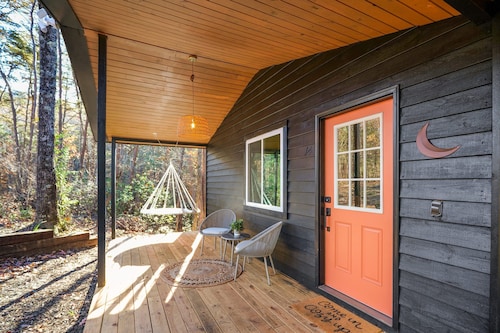 Moonrise Retreat With Spa Fire Pit 8 min to Town