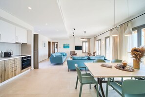 套房, 吸煙房 | 7 間睡房