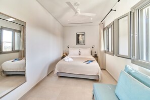 Suite, Smoking | 7 bedrooms